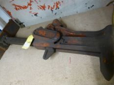 *Heavy Duty Ratchet Jack with Modified Head