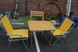 Folding Retro Picnic Table and Chairs