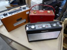 * 3 x vintage radios