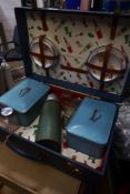* Vintage picnic set in case