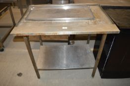 *Preparation Table with Sunken Top and Shelf 90x66