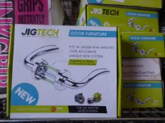 * 6 x door pack/door furniture - including Jigtech pro