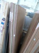 * 4 x flush internal doors 838 x 1980 x 350