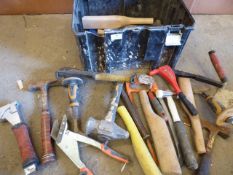 * DeWalt box and contents - large quantity of hand tools - hammers/mallets/saws/trowels/etc