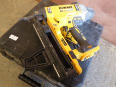 * DeWalt DCN890 brushless concrete nailer