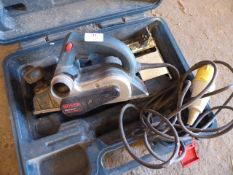 * Bosch planer GHO2682