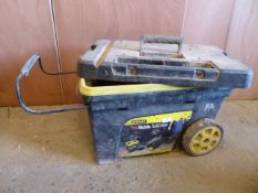 * Stanley tool chest and contents. Large quantity off wood working tools; chisels/ plane/ etc