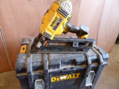 * DeWalt DCN692 first fix framing nail gun in carry case