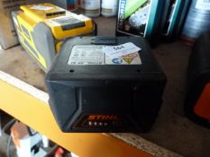 *Stihl AK 10 Battery