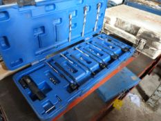 *Draper Excellent Tap Set