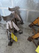 *Two Axle Stands (white)