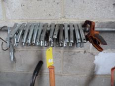 *Quantity of Steel Clips