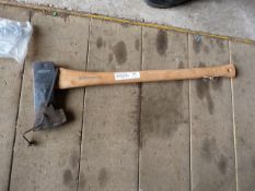 *Husqvarna 1.5kg Axe Splitter