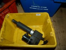 *Warner Linear Bearlinear