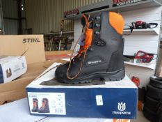*Husqvarna Work Boots Size: 9.5
