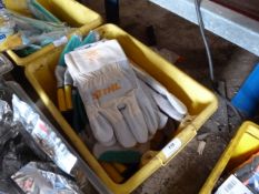 *~12 Pairs of Rigger Gloves