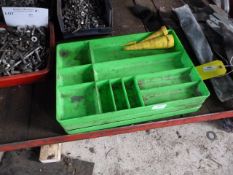 *Three Green Parts Trays