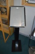 *Black Metal Shop Display Stand