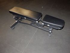 *Adjustable Weight Lifting Bench