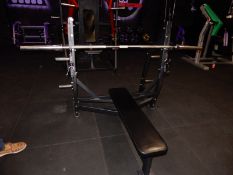 *Flat Bench-Press Bench