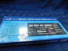 * SWM-4D-41 Metric socket wrench (41pcs)
