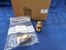 * 2x UR2-0128 Reducing union 3/4 x 1/2