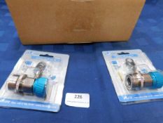 * 2x QVA-105 Quick Coupler Low 1/4Fl