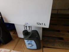 * 25x 205-P1* Vacuum pump oil 1 L.