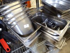 * 10x gastros various sizes