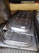 * 2 x gastro carvery trays with spikes