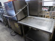 * Electrolux passthrough dishwasher with right hand 1100w feed table