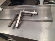 * S/S wall shelf with 2 brackets 1000w x 300d