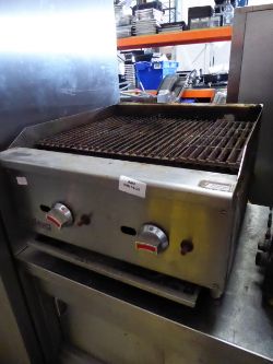 8391 - Good quality catering equipment from closed down London kitchen and national chain of department stores