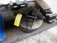 *Pratt No.1562-531-1 Four Jaw Chuck 300mm diameter