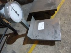 *Weigh Master 50kg Scales (200g intervals)