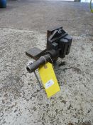 *Vertical Machine Vice