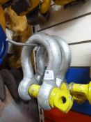 *Two 9.5-ton Bow Shackles