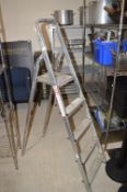 *Aluminium Four Tread Step Ladder