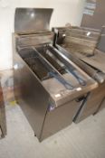 Blue Seal Veeray gas Fired Two Basket Two Compartment Fryer