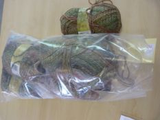 ~700g of Knitting Wool