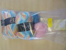 ~600g of Knitting Wool