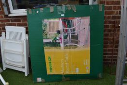 Focus Medicine Round Garden Table with Hard Wood T