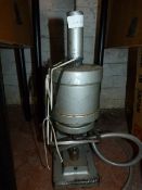 *Pneumatic Tag Press