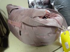 *Suzy Pet Carrier with Zip (pink)