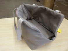 *Suzy Outdoor Pet Carrier (grey)