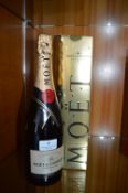 Moet & Chandon Champagne 75cl