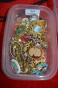 Vintage Costume Jewellery Brooches