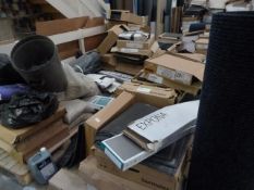 *Large Quantity of Warehouse Surplus Carpet Tiles and Carpet Offcuts (not including rubber floor