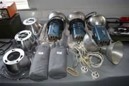 Three Courtenay Colour Flash Mk.II Lights plus Bul