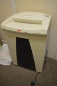 *Securio B32 Paper Shredder